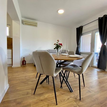 West Apartments Zára Kültér fotó